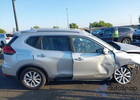 2017 Nissan Rogue Sv z USA, uszkodzony, nr VIN KNMAT2MV2HP531121